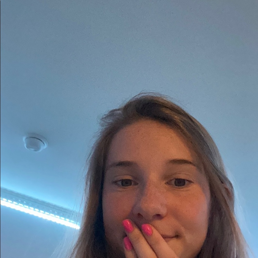 Meet your Posher, Mackenzie